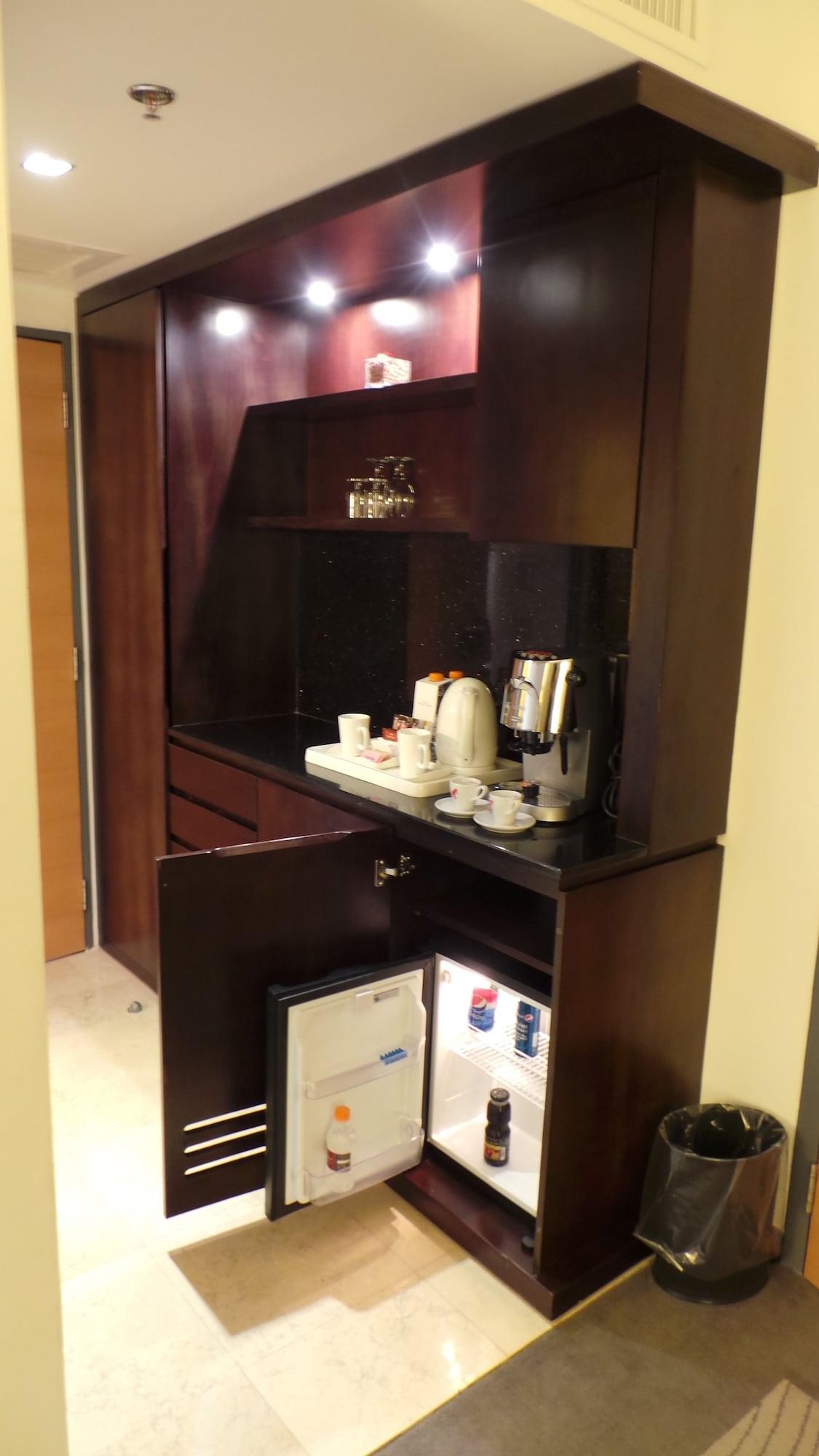 อัมมัน แอร์พอร์ต โฮเต็ล Hotel Al Qastal ภายนอก รูปภาพ